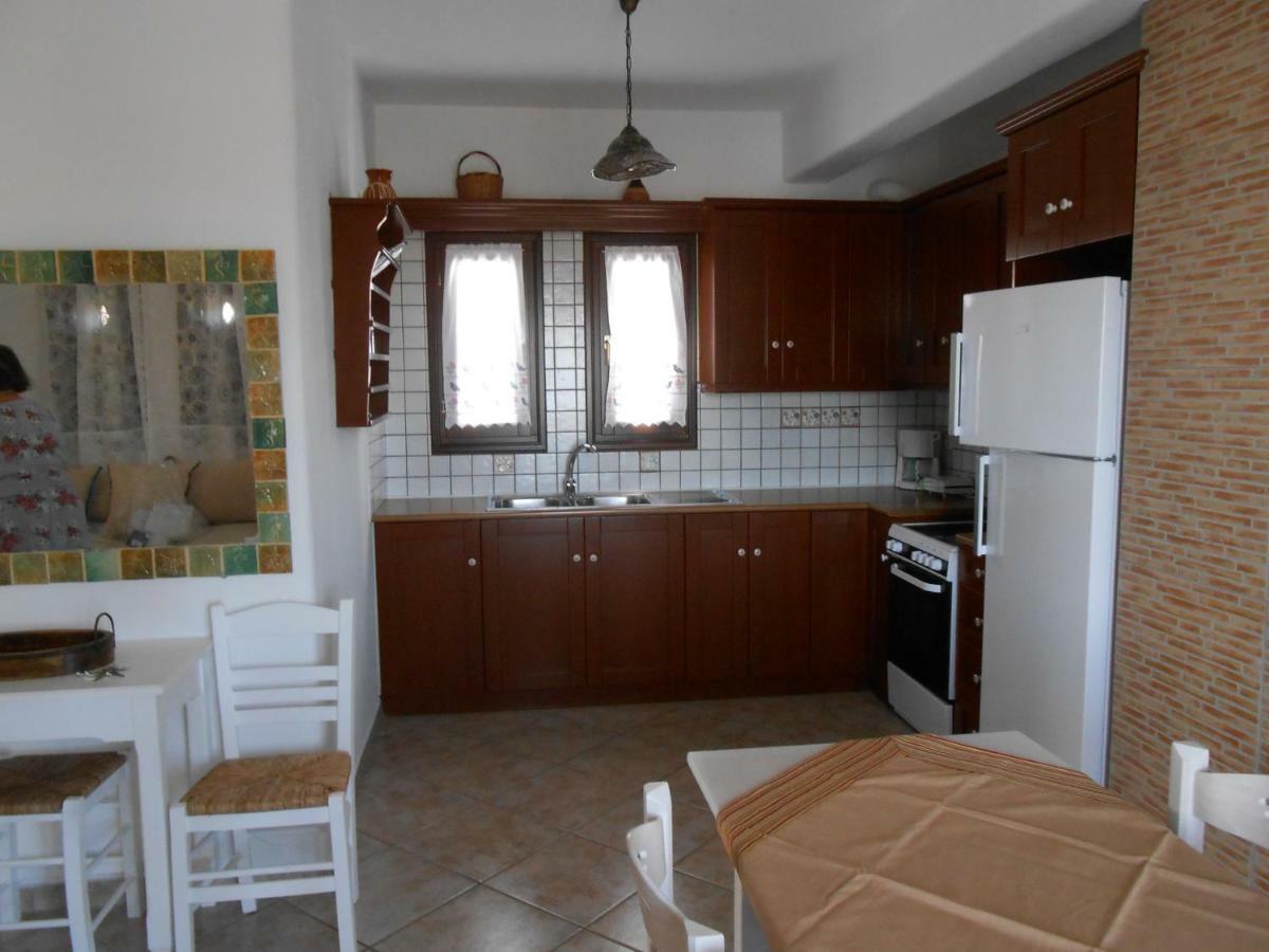 Apartments Márpissa Esterno foto